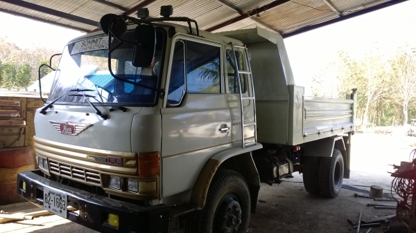 6ล้อดั้มHINO FF172KAเครื่อง168แรง รถเดิมๆสวยมาก ห้างแท้...