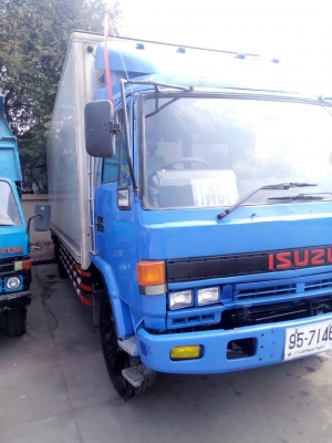 6ล้อตู้บรรทุก