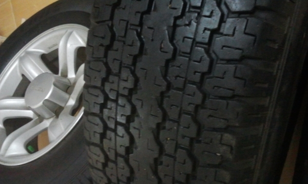 เล็บเหยี่ยวISUZU 16x7 สวยแท้เดิมไม่เคยซ่อมพร้อมใช้1ชุด(พร้อมใช้)
