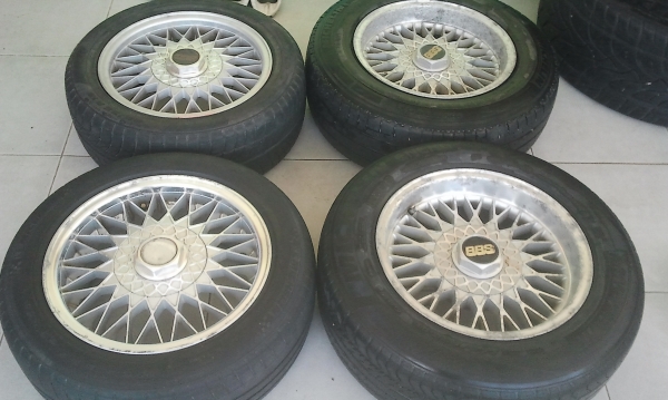 Rialแท้15X7 หน้าET38 หลังET0  5/114  3ชุดมาแบบนี้ฝาครบ(อลูมิเนียมทั้งล้อ)