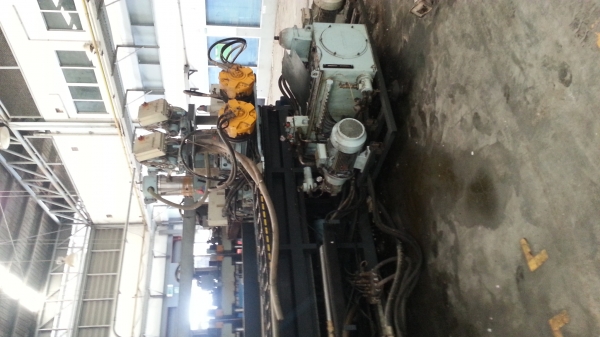 เครื่องฉีดรองเท้าขนาด10ห้วของอิตาลีราคา 900,000บาทของใหม่14ล้าน