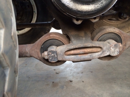 ขายรถดั้มสองเพลา 240นางฟ้าแท้สวยๆเดิมๆราคา1230000