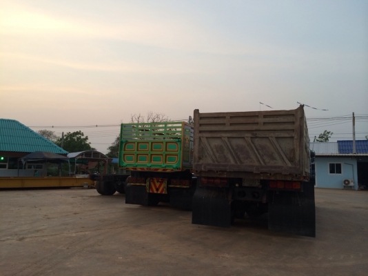 ขายรถดั้มสองเพลา 240นางฟ้าแท้สวยๆเดิมๆราคา1230000