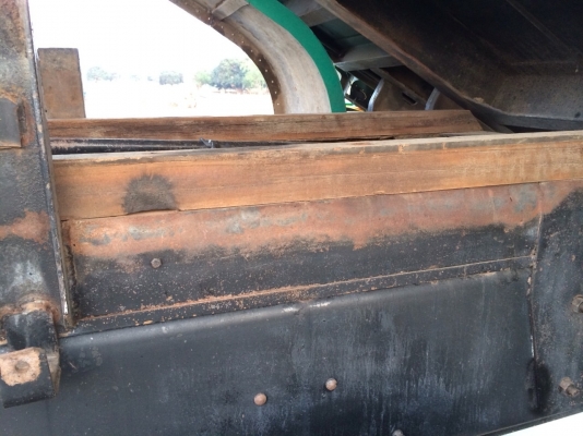 ขายรถดั้มสองเพลา 240นางฟ้าแท้สวยๆเดิมๆราคา1230000