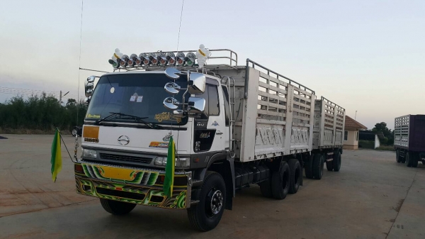 ขายรถดั้มสองเพลา 240นางฟ้าแท้สวยๆเดิมๆราคา1230000