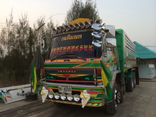 ขายรถดั้มสองเพลา 240นางฟ้าแท้สวยๆเดิมๆราคา1230000