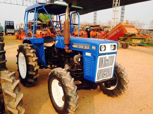 ขายรถไถแชมป์ 304 SLX  สภาพดี ราคาถูก