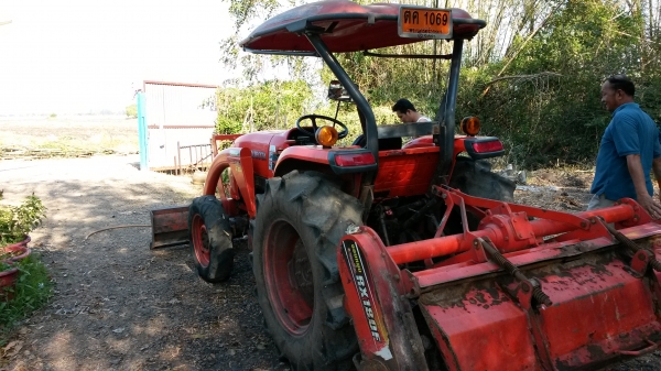 จักรพันธ์จัดให้ คูโบต้า L4708+ใบดัน แถมโรตารี่ให้กันฟรีๆ สภาพเดิมสุด เครื่องแห้งเฟืองแน่นๆ รถสวยๆครับ จักรพันธ์จัดให้ คูโบต้า L4708+ใบดัน แถมโรตารี่ให้กันฟรีๆ สภาพเดิมสุด เครื่องแห้งเฟืองแน่นๆ รถสวยๆครับ