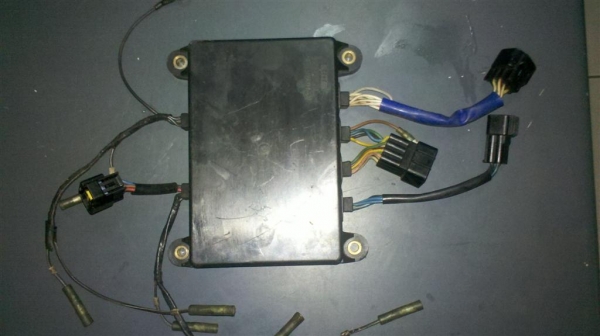 กล่องไฟ Yamaha 200แรงม้า 2จังหวะ รุ่นใหม่