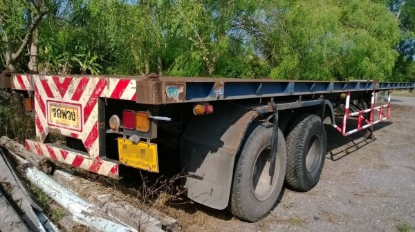 ขาย หัวลาก isuzu rocky 210 + หาง พิ้นเรียบ สภาพพร้อมใช้งาน