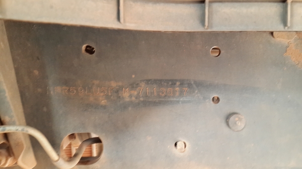 ขายด่วนหกล้อ115สั่งลุยของแท้ยาว4.3เมตร NPR59LU5F Mสภาพพร้อมใช้ราคาโคตรถูกรีบโทร0801515451