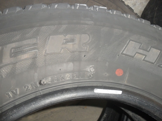 ยาง BRIDGESTONE 205R16 ปี11 ผ้าใบ8ชั้น สวยๆ 4 เส้น ราคา 3300 บาท ยาง BRIDGESTONE 205R16 ปี11 ผ้าใบ8ชั้น สวยๆ 4 เส้น ราคา 3300 บาท