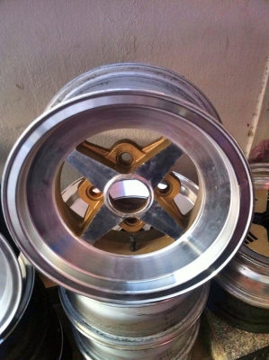 ขายล้อ อิควิป01 13x6x7 4/114 ขายล้อ อิควิป01 13x6x7 4/114