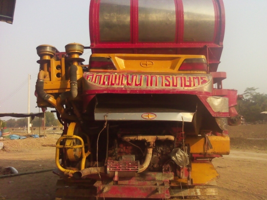 ขายรถเกี่ยวด่วนรุ่นศักดิ์พัฒนาการเกษตร ขายรถเกี่ยวด่วนรุ่นศักดิ์พัฒนาการเกษตร