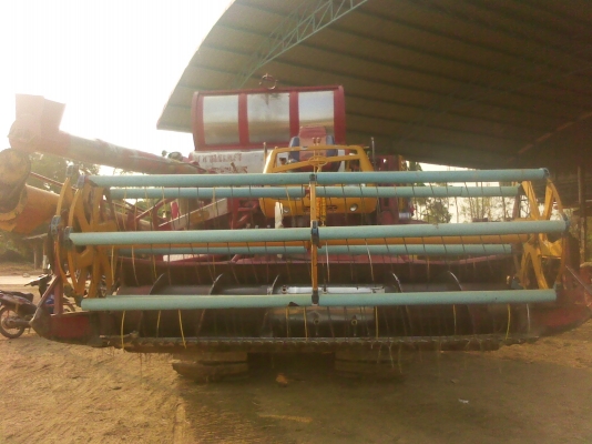 ขายรถเกี่ยวด่วนรุ่นศักดิ์พัฒนาการเกษตร ขายรถเกี่ยวด่วนรุ่นศักดิ์พัฒนาการเกษตร