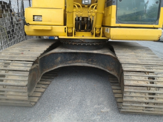 ขายรถขุด KOMATSU 200-8 KMTPC