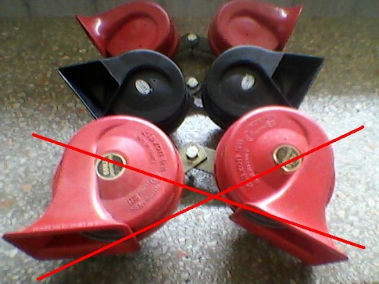 ถูก!!แตรนอกล้วนๆ เสียงลั่นๆ สวยทุกคู่ ใช้งานได้หมด ไร้รอยแตกหัก!!