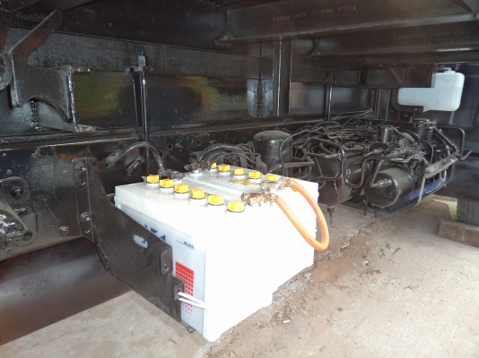 ขายรถดั้ม975000บาทรถอีซูซุ6ล้อดั้มร็อกเครื่อง195แรงสวยพร้อมใช้งาน(จัดไฟแนนท์ได้)