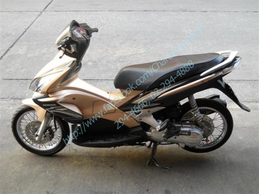 HONDA Airblade ฮอนด้า แอร์เบลด โดดเด่น สะดุดตา เครื่องดี พร้อมใช้