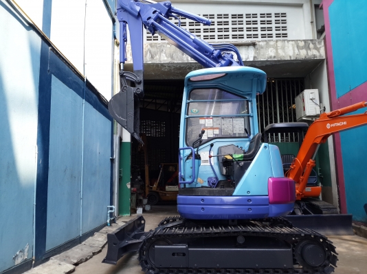 ขาย รถขุด KOMATSU รุ่น PC38UU-2- แทร็กเหล็ก   มือสองญี่ปุ่น