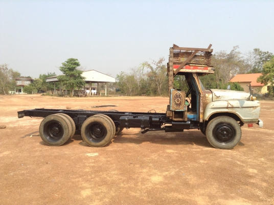 ***350,000***ต่อรอง หัวคัสซี 10 ล้อหัวยาว 2 เพลาใหญ่ช่วงล่าง FUSO เครื่อง EH700 168 แรงม้า สโลว์อินเตอร์ คัสซีสวยจัด ยางเต็ม ทะเบียนพร้อมโอน