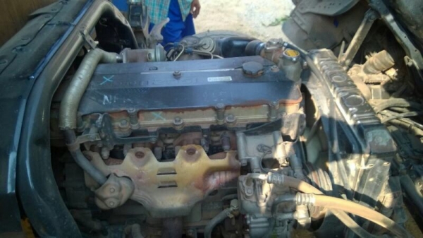 รถอีซูซุ 6 ล้อ NPR72L.  130 แรงม้า.  ( รถประกอบ. )  สนใจติดต่อ 081 - 6079515