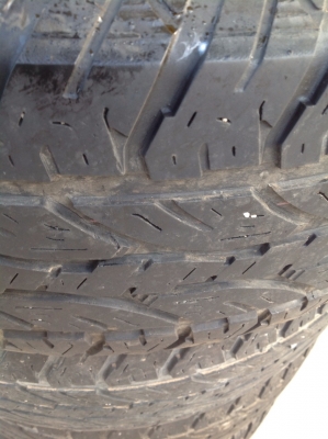ขายยาง TACOMA TRIL ขนาด 265/70R16 ปี 11