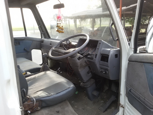 ขายรถ HINO KM545 เครื่อง WO4D 117 แรงม้า วางหัวFC กระบะคาร์โก้มีคอกสูง