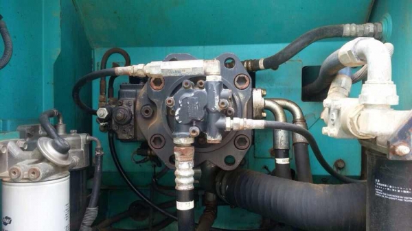 ขายด่วน!!!KOBELCO SK200-8 YN11 รถสวยพร้อมใช้ค่ะ