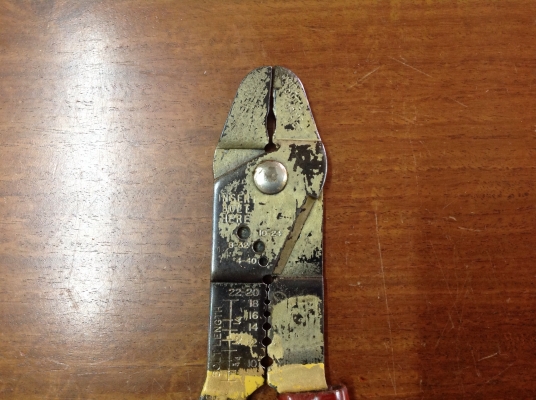 ขายคีมปอกสายไฟ