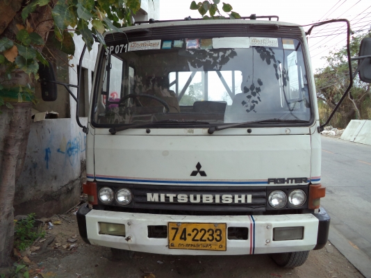 ขายด่วน fuso ปี2533 มือเดียวออกห้างสภาพพร้อมใช้งาน ขายด่วน fuso ปี2533 มือเดียวออกห้างสภาพพร้อมใช้งาน