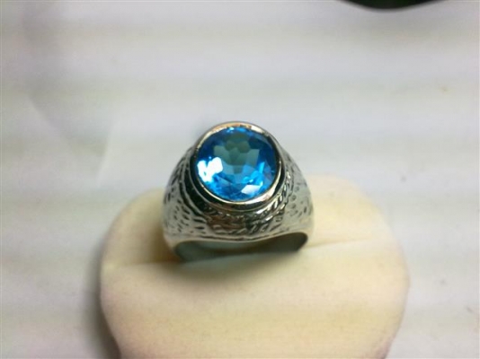 ขายแหวนเงินพลอยบลูโทปาสแท้