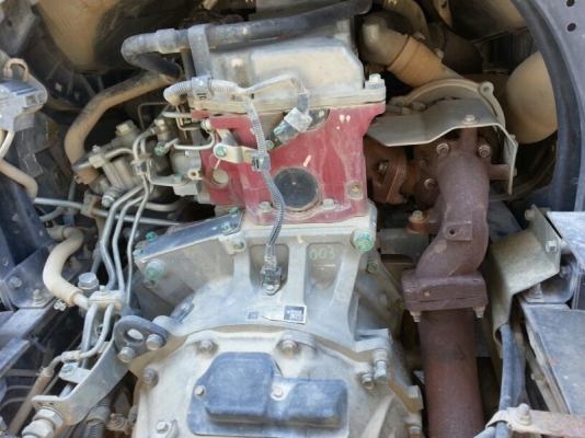 รถฮีโน่  6 ล้อ FC9J  150 แรงม้า.  ปี 55   ( รถวิ่ง 58,xxx กม. )   สนใจติดต่อ 081 - 6079515