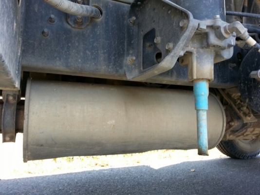 รถฮีโน่  6 ล้อ FC9J  150 แรงม้า.  ปี 55   ( รถวิ่ง 58,xxx กม. )   สนใจติดต่อ 081 - 6079515