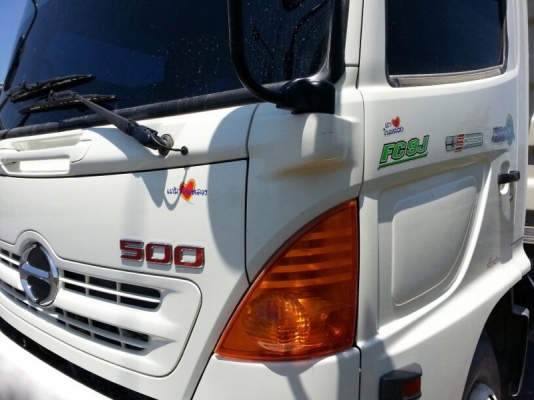 รถฮีโน่  6 ล้อ FC9J  150 แรงม้า.  ปี 55   ( รถวิ่ง 58,xxx กม. )   สนใจติดต่อ 081 - 6079515