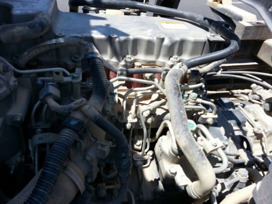 รถฮีโน่  6 ล้อ FC9J  150 แรงม้า.  ปี 55   ( รถวิ่ง 58,xxx กม. )   สนใจติดต่อ 081 - 6079515