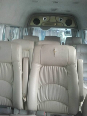 ขาย TOYOTA commuter d4d 2.5 รถบ้าน เจ้าของขายเองปี2008
