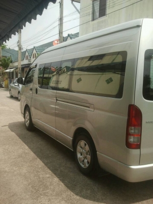 ขาย TOYOTA commuter d4d 2.5 รถบ้าน เจ้าของขายเองปี2008