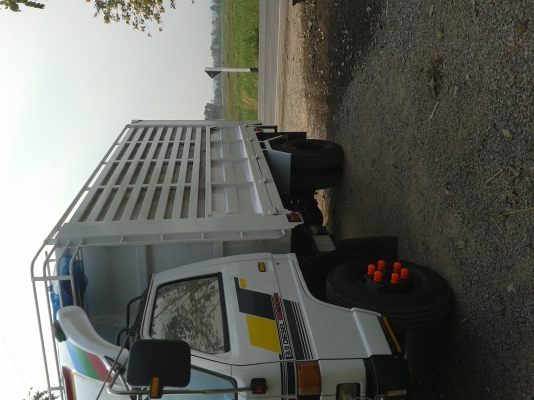 ขายหกล้อกลางดั้มเกษตรสภาพสวยๆ