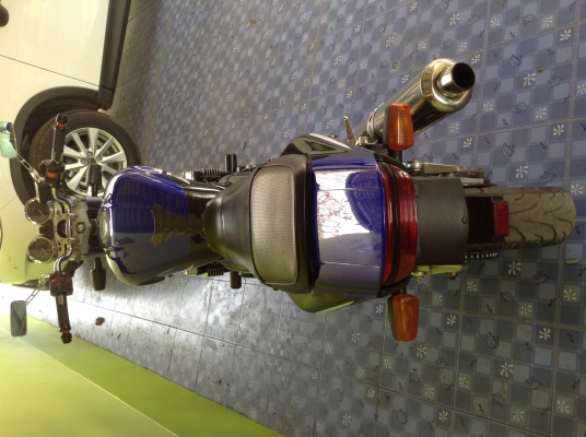 ธารนนทบุรี//ขาย yamaha xjr400 ปี2003 รถสวยเครื่องดีมากๆครับ ราคา75,000บาท  อินวอยท์แท้+ส.พ.ม+พ.ร.บ