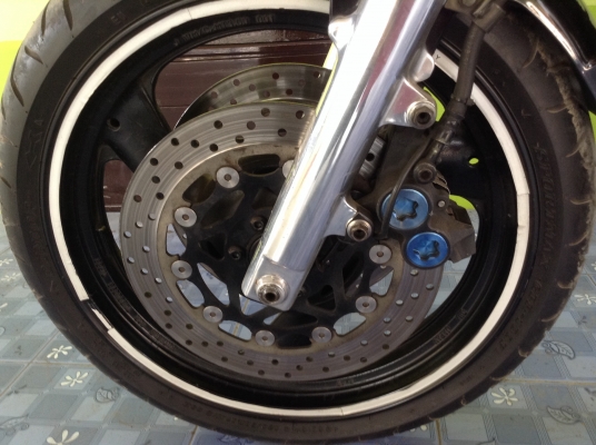 ธารนนทบุรี//ขาย yamaha xjr400 ปี2003 รถสวยเครื่องดีมากๆครับ ราคา75,000บาท  อินวอยท์แท้+ส.พ.ม+พ.ร.บ