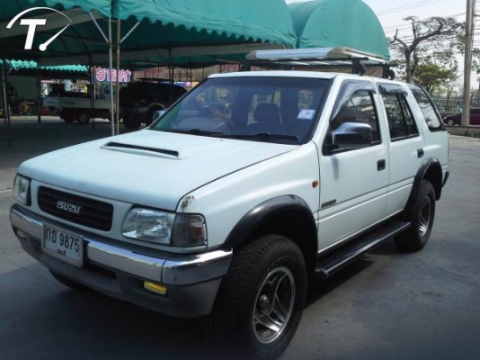 พึ่งเปลี่ยนยางมาใหม่ไม่ได้ใช้แล้ว ขายถูก ยาง 255/70R15 ปี2012