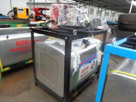 ขายถังน้ำมันพร้อมหัวจ่าย 430 Liter W/DC 12V Pump , Nozzle ect.
