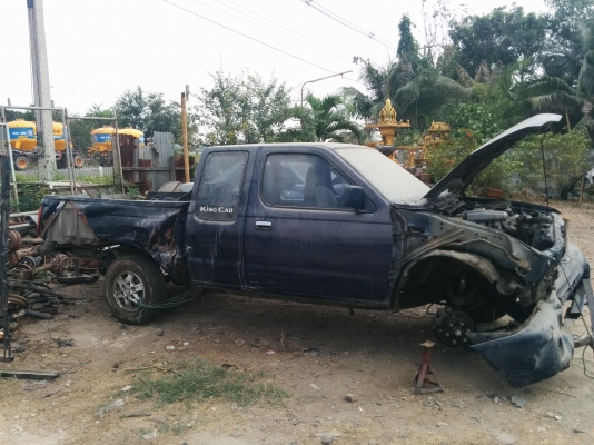 ขายตามสภาพ นิสสัน ฟอนเทียร์ปี03    75,000