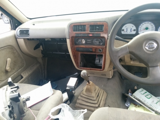 ขายตามสภาพ นิสสัน ฟอนเทียร์ปี03    75,000