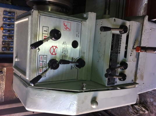 ขายเครื่องกลึง 6 ฟุต 3 เพลามีเบรค