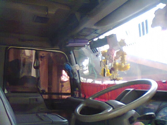 ขาย6ล้อประกอบHINOFD 195แรง HO7Dตู้สแตนเลส โรงนํ้าแข็งไทยกวงบ้านหมี่(ลพบุรี)ซื้อแล้วครับขอบคุณครับ