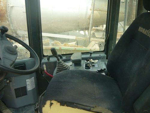 รถตักล้อยาง Komatsu WA150 รถเก่านอก นำเข้าจากญี่ปุ่น สภาพเดิมๆ พร้อมใช้งาน