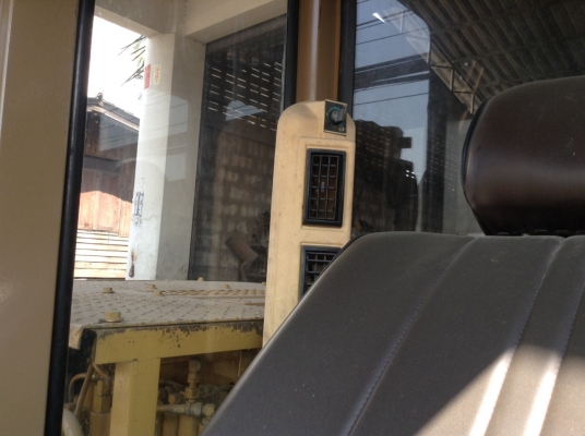 รถแบคโฮ CAT E70 B รถเก่าญี่ปุ่น มีลายแย๊กซ์ สวยไร้ที่ติ ชอบราคาเท่าไรต่อรองได้ครับ