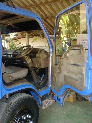 เสี่ยใหญ่ใจถึง เชียงราย มัดจำกางอากาศแล้วคับ เปลี่ยงแปลงจะแจ้งให้ทราบ NPR 120แรงห้างแท้ปี39 หัวการ์ตูน รถสวยจริงๆคับ เครื่องเกียร์แน่นดีมากไม่มีเยิ้ม คัชชีสวยหมุดครบทุกตัว  ช่วงล่าง